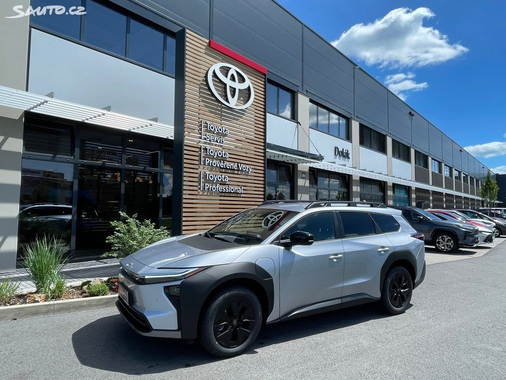 Toyota bZ4X, BEV 380k 4x4 Style